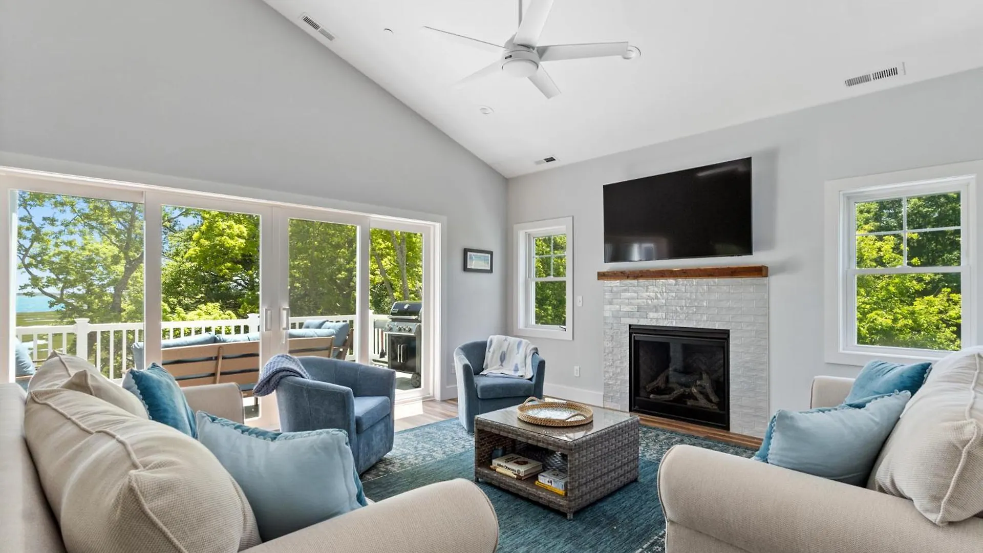 Assateague Holiday House 4Br Luxury Home With Assateague Views And Only 5 Min Drive To The Island! Berlin United States